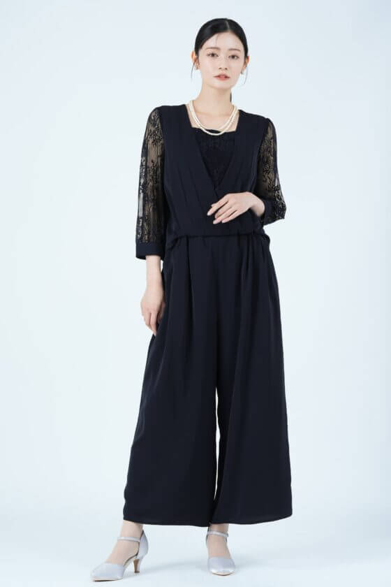 DELLISE NOIR
カシュクールレース袖ネイビーパンツドレス
