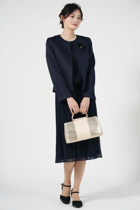 RIFANNE 東京ソワール
品ありプリーツネイビードレスセット