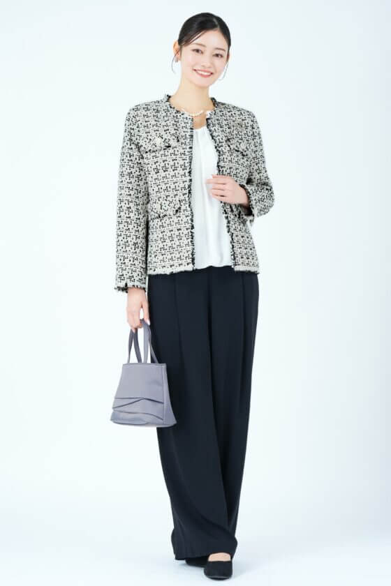 東京ソワール traumerei
ファンシーツイードジャケット×ブラックパンツスーツセット