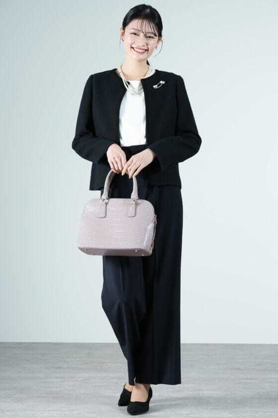 UNITED ARROWS green label relaxing
ノーカラーツイードジャケット×ネイビーパンツスーツセット
